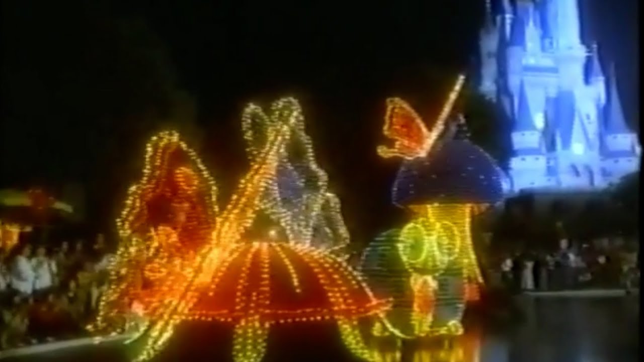 Tokyo Disneyland's Electrical Parade 1985 -1995 Soundtrack