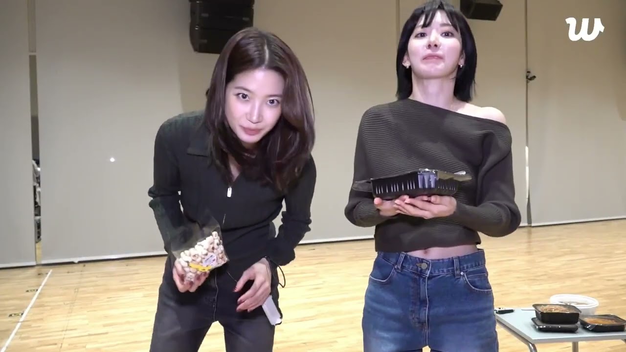 [MULTI SUB] LE SSERAFIM  Weverse LIVE 