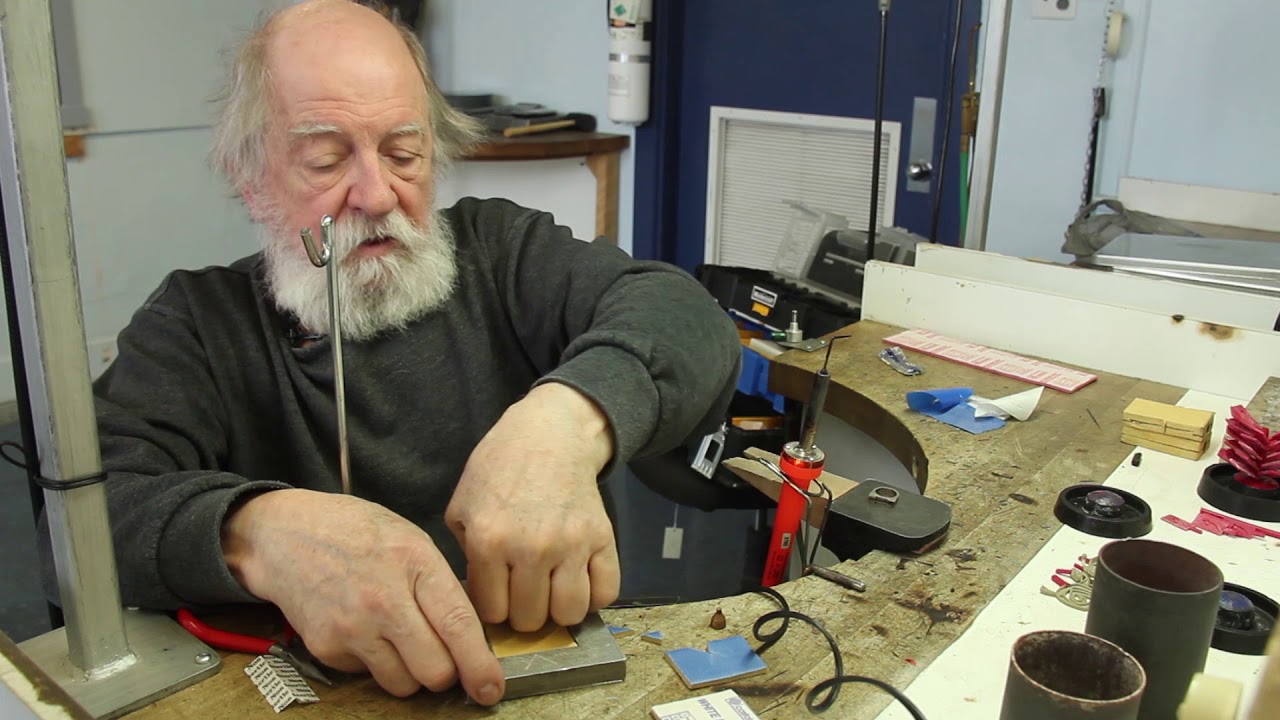 Technique de reproduction en joaillerie: Capsule 01: le moule en caoutchouc