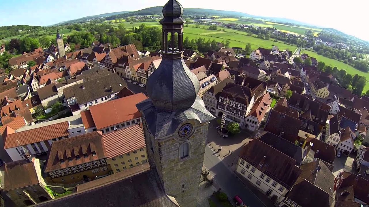 FPV Flug über die Altstadt von Ebern - Teil 2