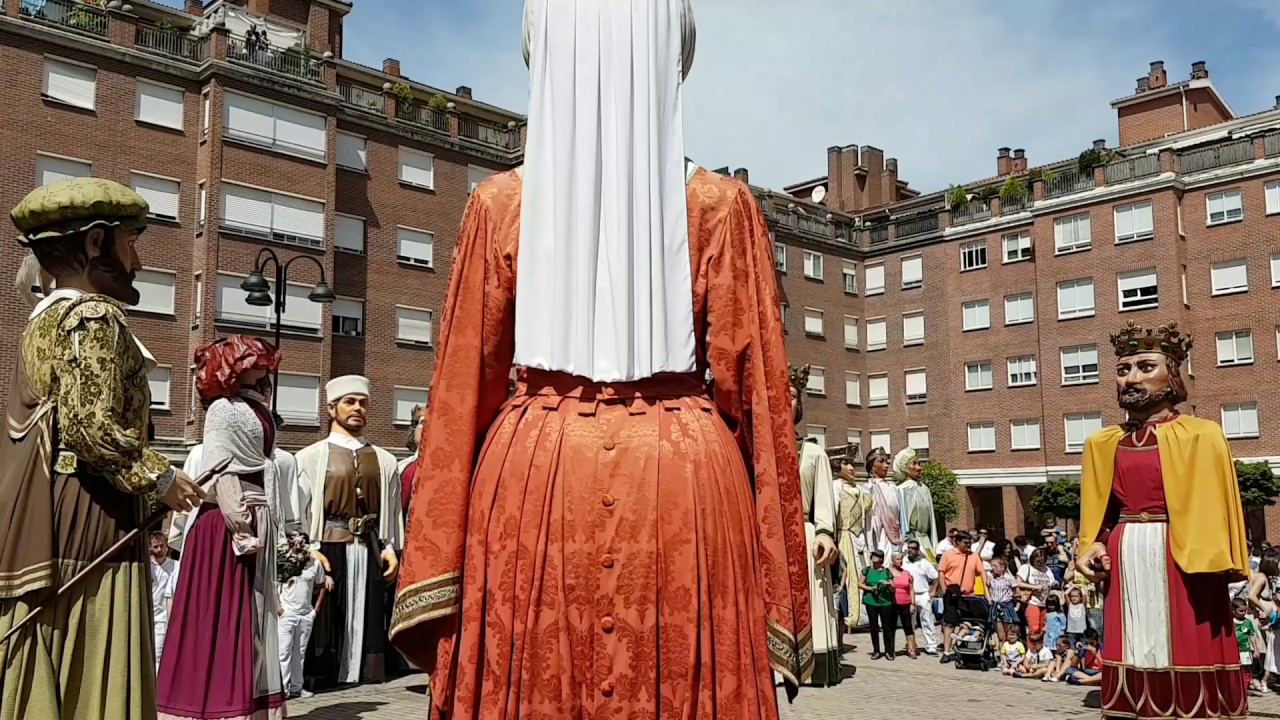 40 Urte Atarrabiako Herraldoiak - 40 a&ntilde;os Gigantes de Villava