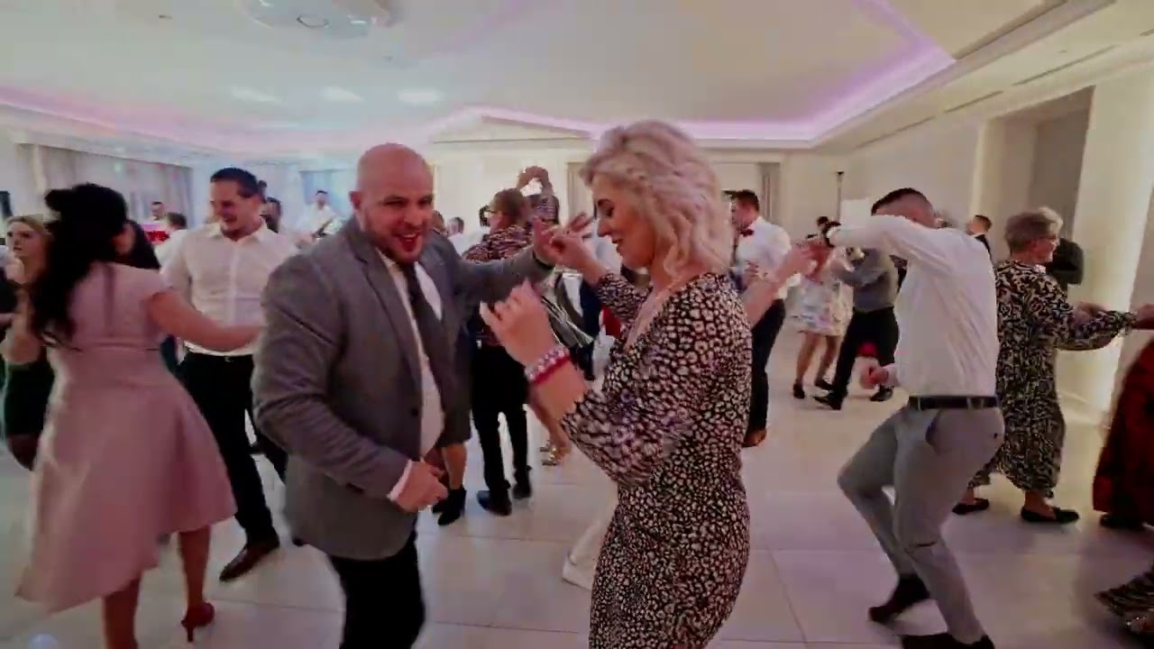 Reflex z Dąbrówki - A u sąsiada tam, kapela gra (Wesele Daria i Maciek)