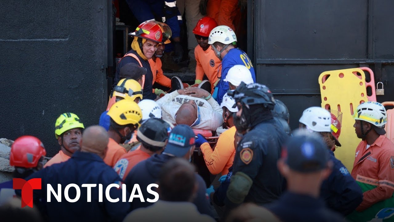 Mire el rescate de un sobreviviente al colapso en discoteca | Noticias Telemundo