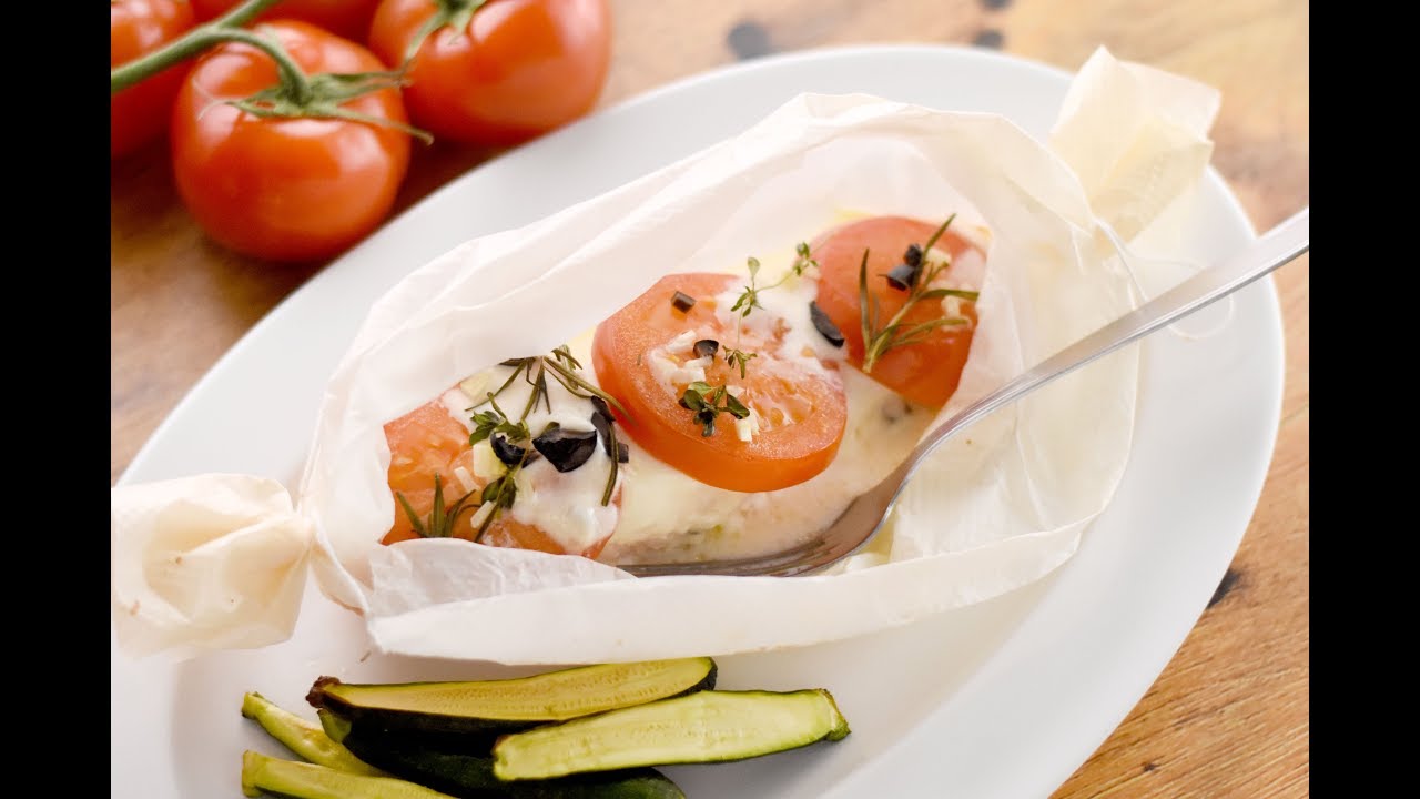 Papillote de saumon &agrave; la tomate et mozzarella