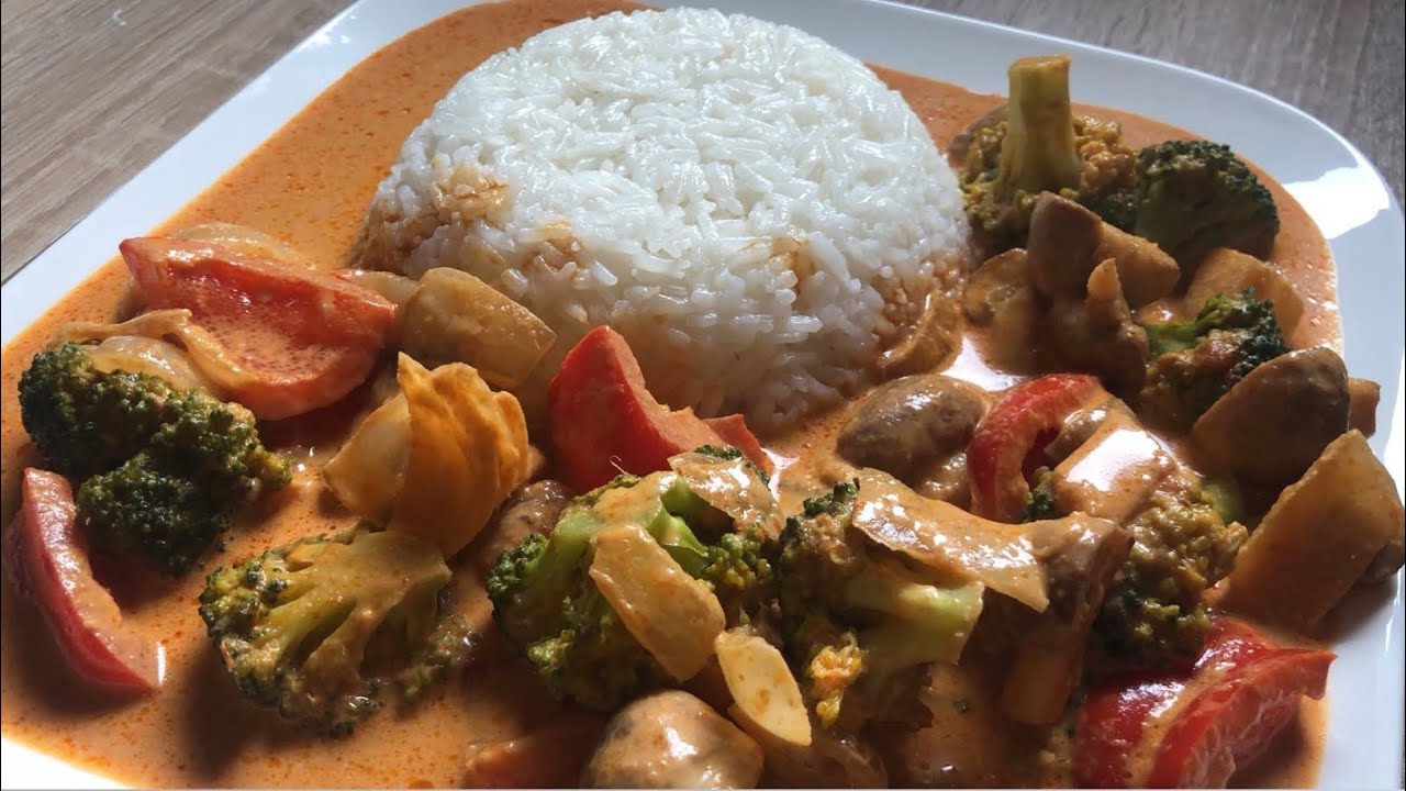 Приготовьте красное ТАЙСКОЕ КАРРИ с курицей и овощами самостоятельно с кокосовым молоком, ЛЕГКО И