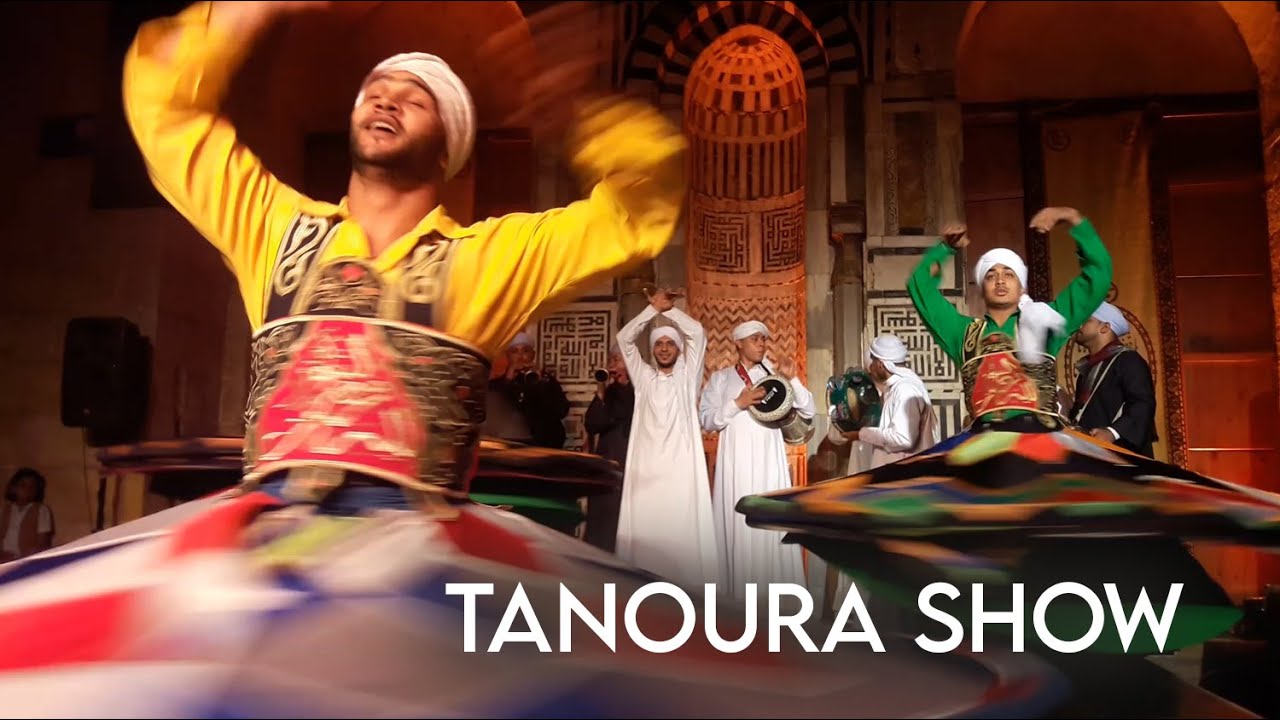 Whirling Dervish - Al tannoura egyptian heritage dance troup (derviche tourneur)