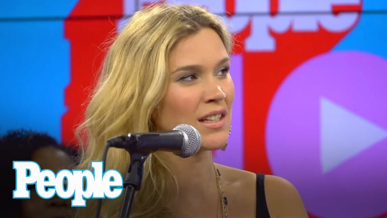 Joss Stone Can't Live Without These 7 Things | People