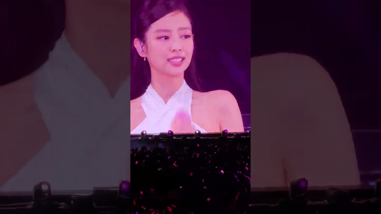 FOREVER YOUNG by #BLACKPINK - Born Pink World Tour - San Francisco -  August 2023