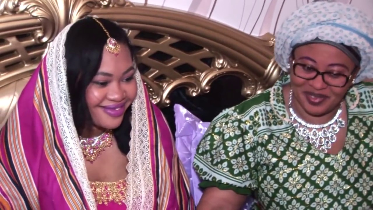 OUKOUMBI ISMAEL ET MARIATA A PARIS