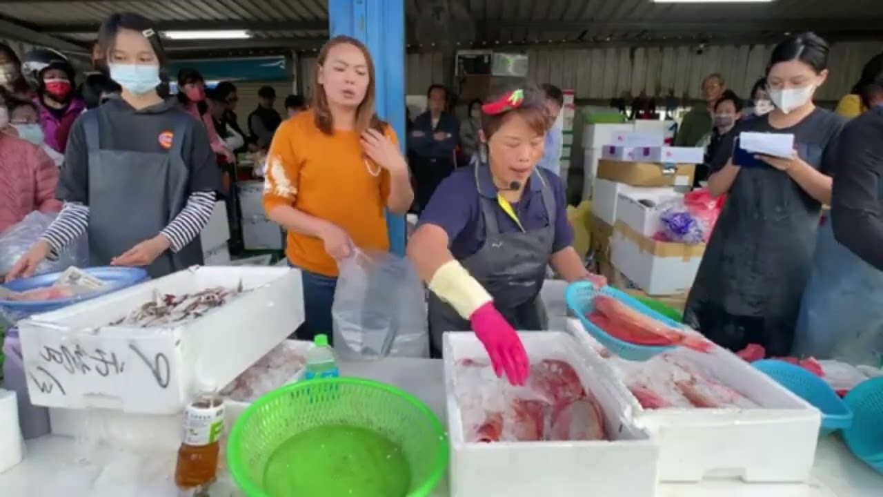 {青雞魚}溪湖小辣椒 彰化縣溪湖鎮忠溪路386號往前100公尺 海鮮叫賣