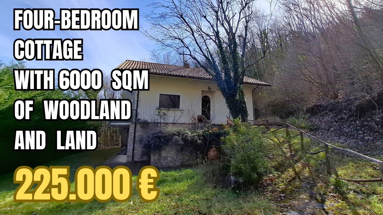 Four-bedroom cottage surrounded by 6000 sqm of land and woodland. Carpineto della Nora