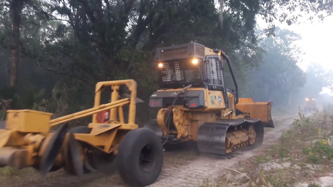 3 FLORIDA FOREST SERVICE BULLDOZERS IN ACTION