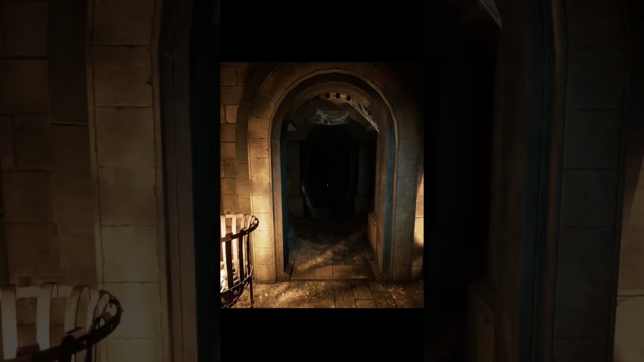 Horror game with a giant pig man? No thanks #labyrinthine