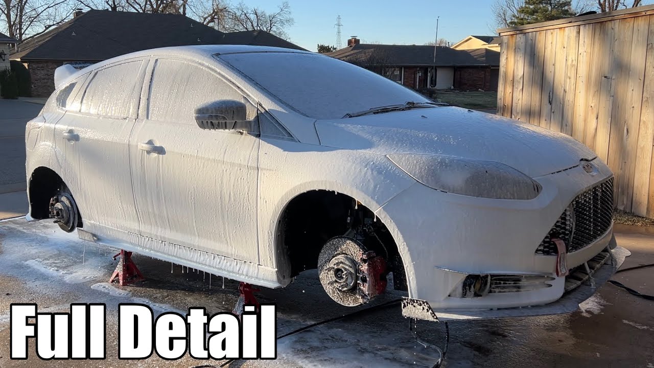 Giving my Focus ST a Full Wheels Off Detail!