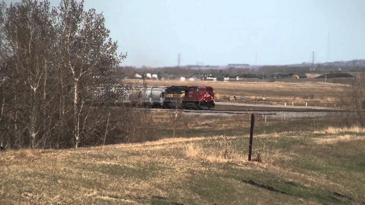 CP trains in the Red Deer AB area April & May 2014