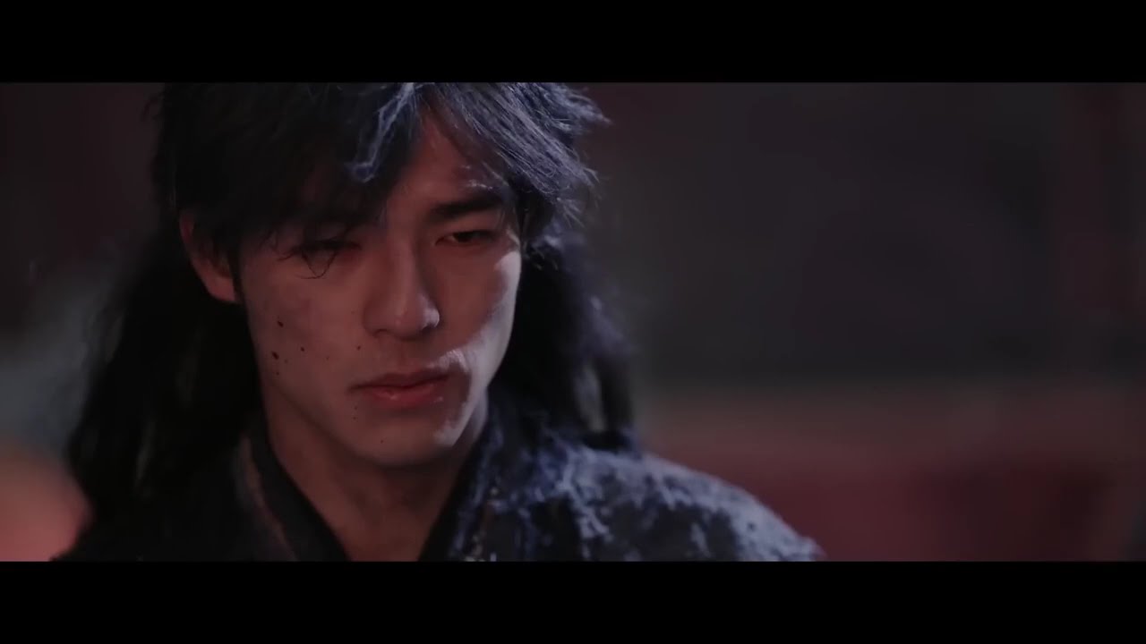 Little beggar turned out to be a kung fu master who killed everyone and escaped from hell!