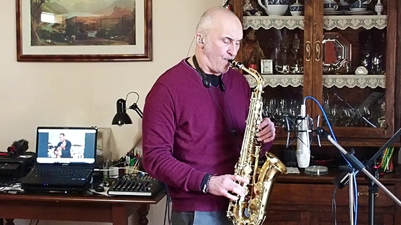 BREEZIN  George Benson  jazz cover saxophone Vinicio Bolletta