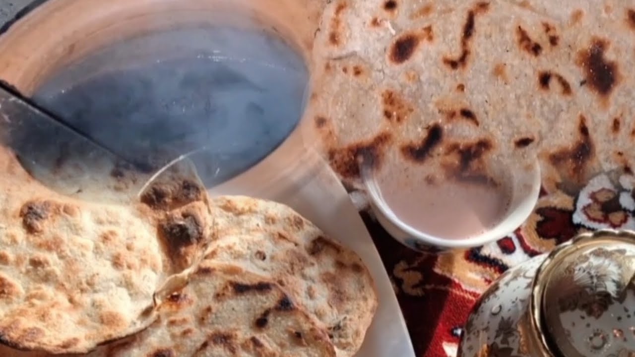 Village style kashmiri noon chai best for snacktime with Flatbreads.#subscribe #comment #food #like 