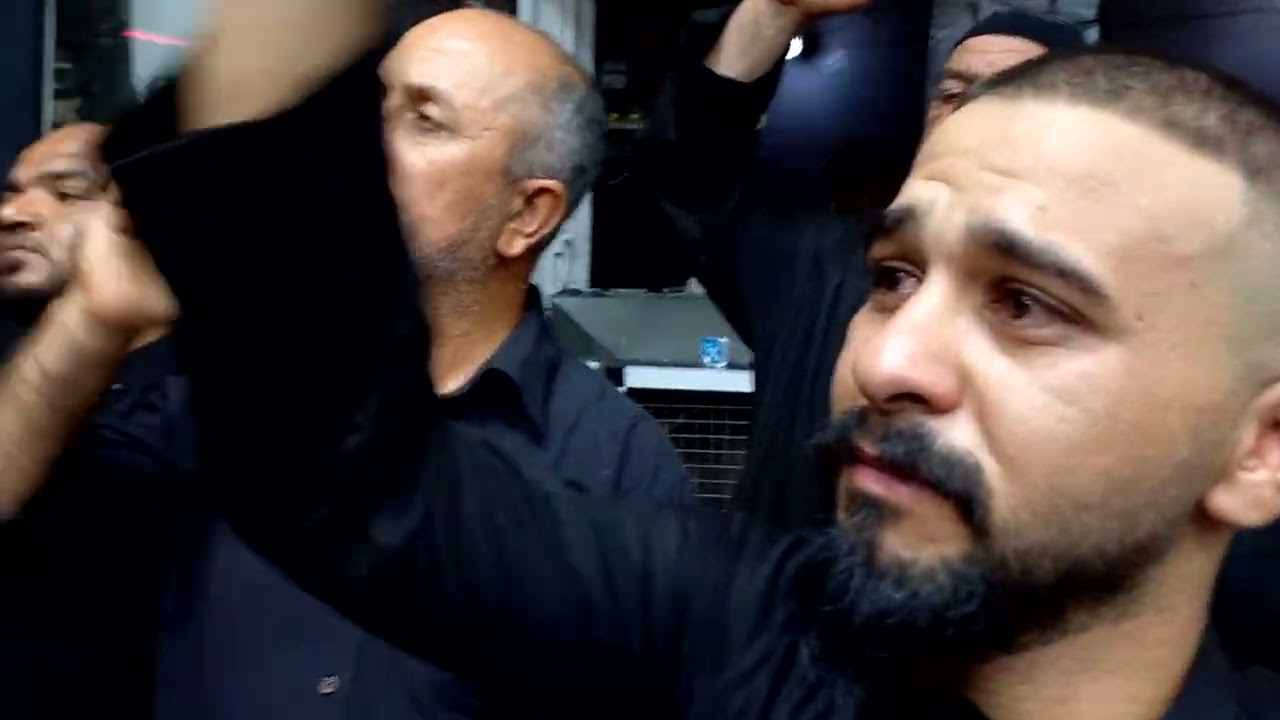 اداها  المرحوم  جاسم النويني والان يأديها سيدجعفر الحسيني في موكب ال عنبر