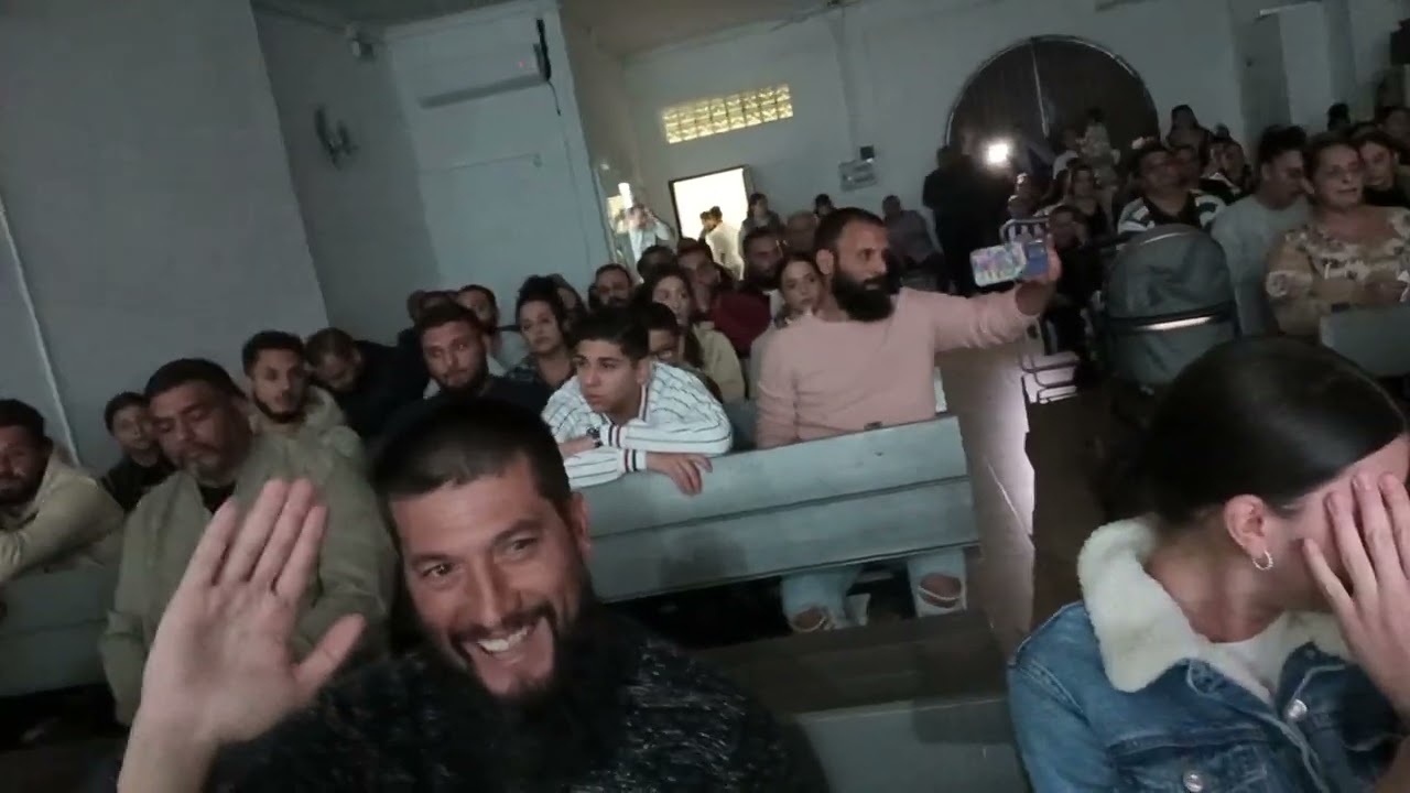culto bendiciendo hermanas iglesia de mengibar madre