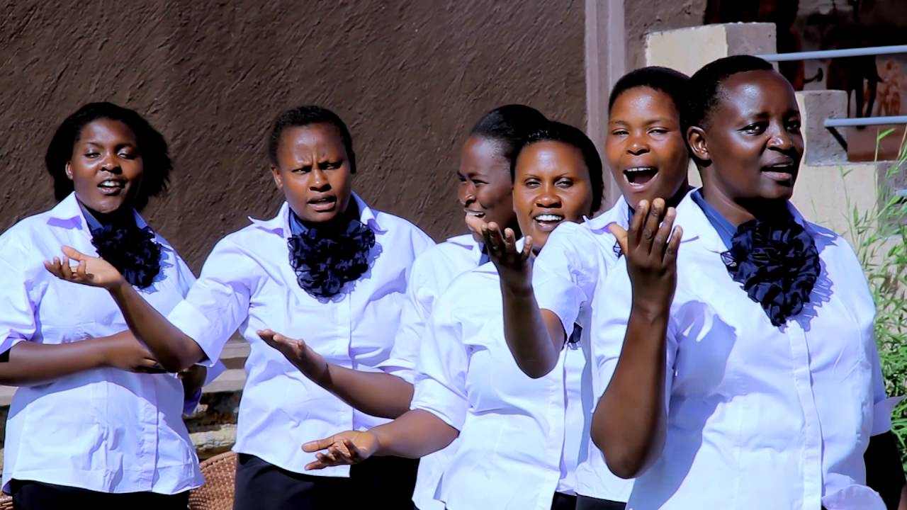 (HATUTATENGANA MBINGUNI) BY MILIMANI S.D.A CHURCH CHOIR.