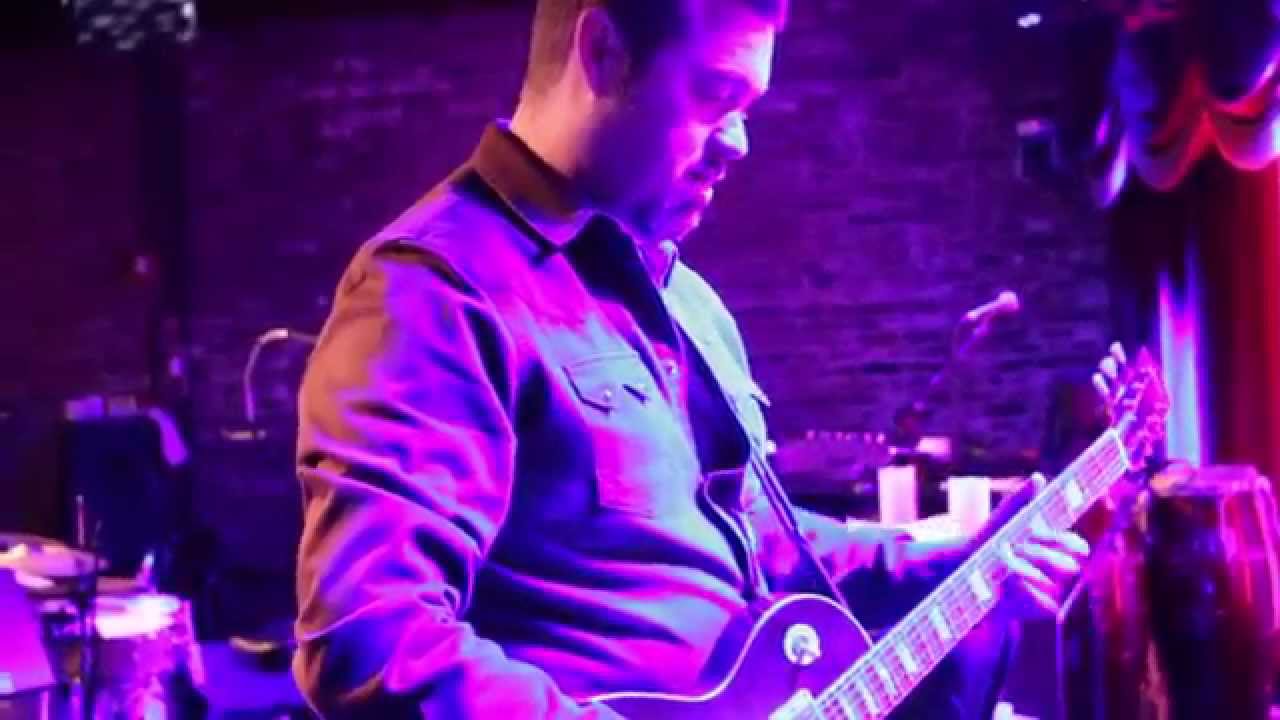 Supro Thunderbolt Reissue Amplifier Soundcheck Demo by Eric Krasno (Soulive)