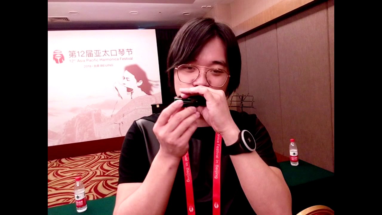 Long Deng Jie tries out the OVERBLOW BOOSTER