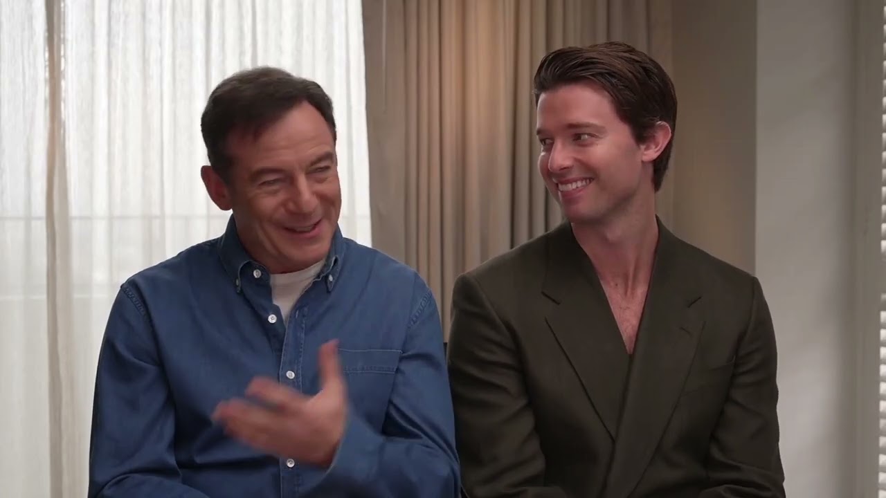 JASON ISAACS AND PATRICK SCHWARZENEGGER//THE WHITE LOTUS