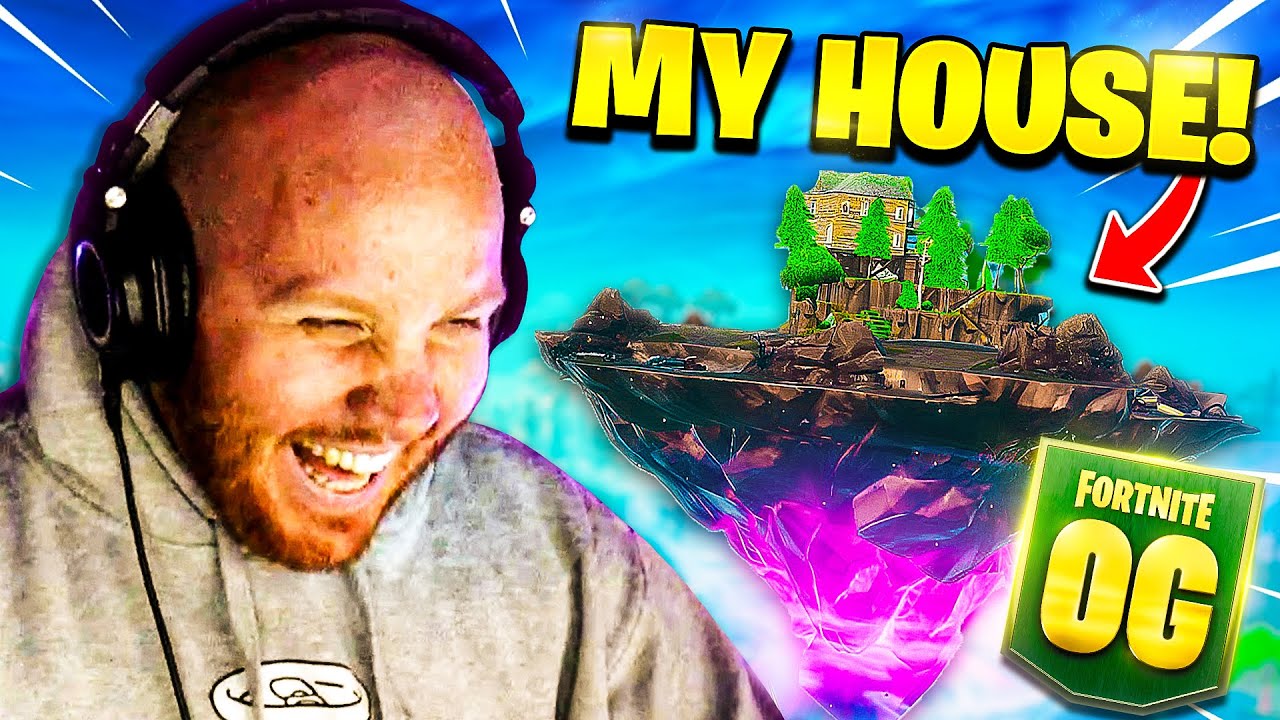 WE PLAYED AN ENTIRE MATCH AT LOOT LAKE...