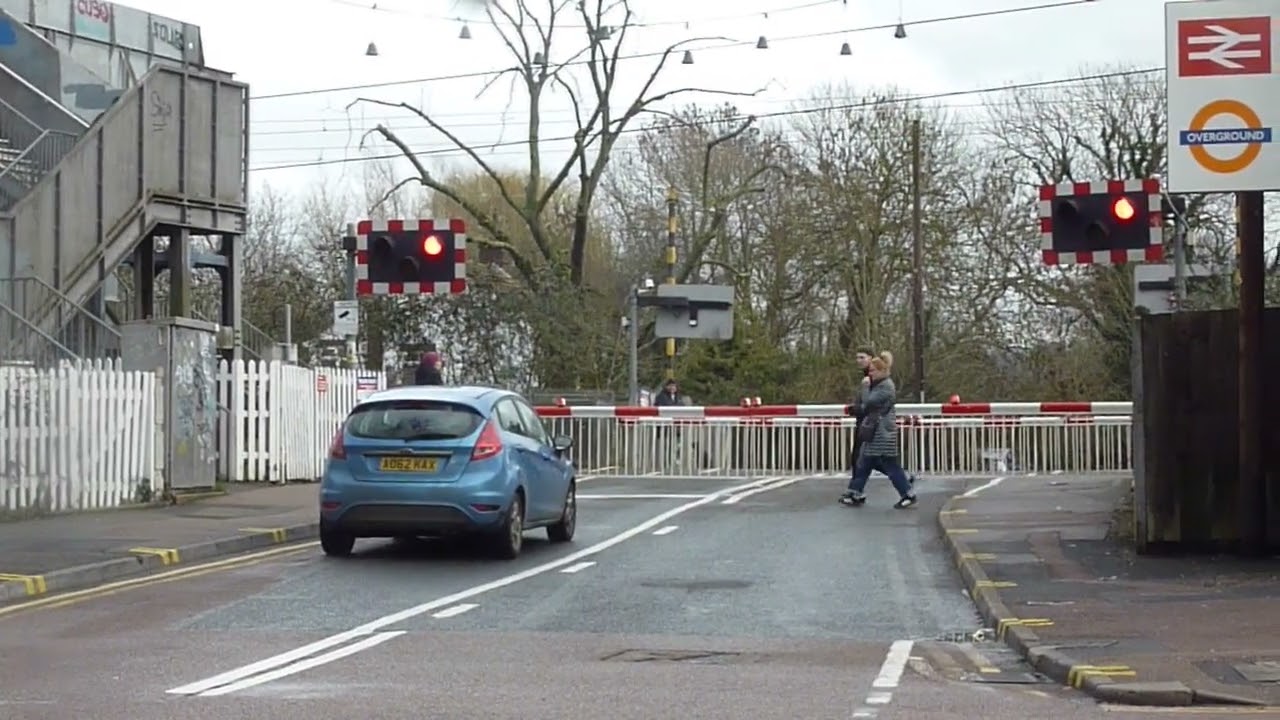 Cheshunt level crossing, Hertfordshire