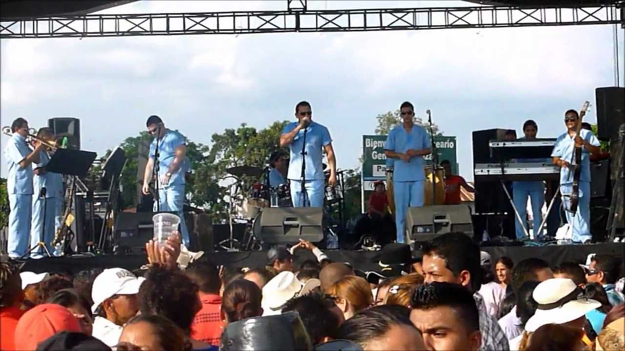 Spanish Girl Volumen 9 Aguilar y su Orquesta en Vivo