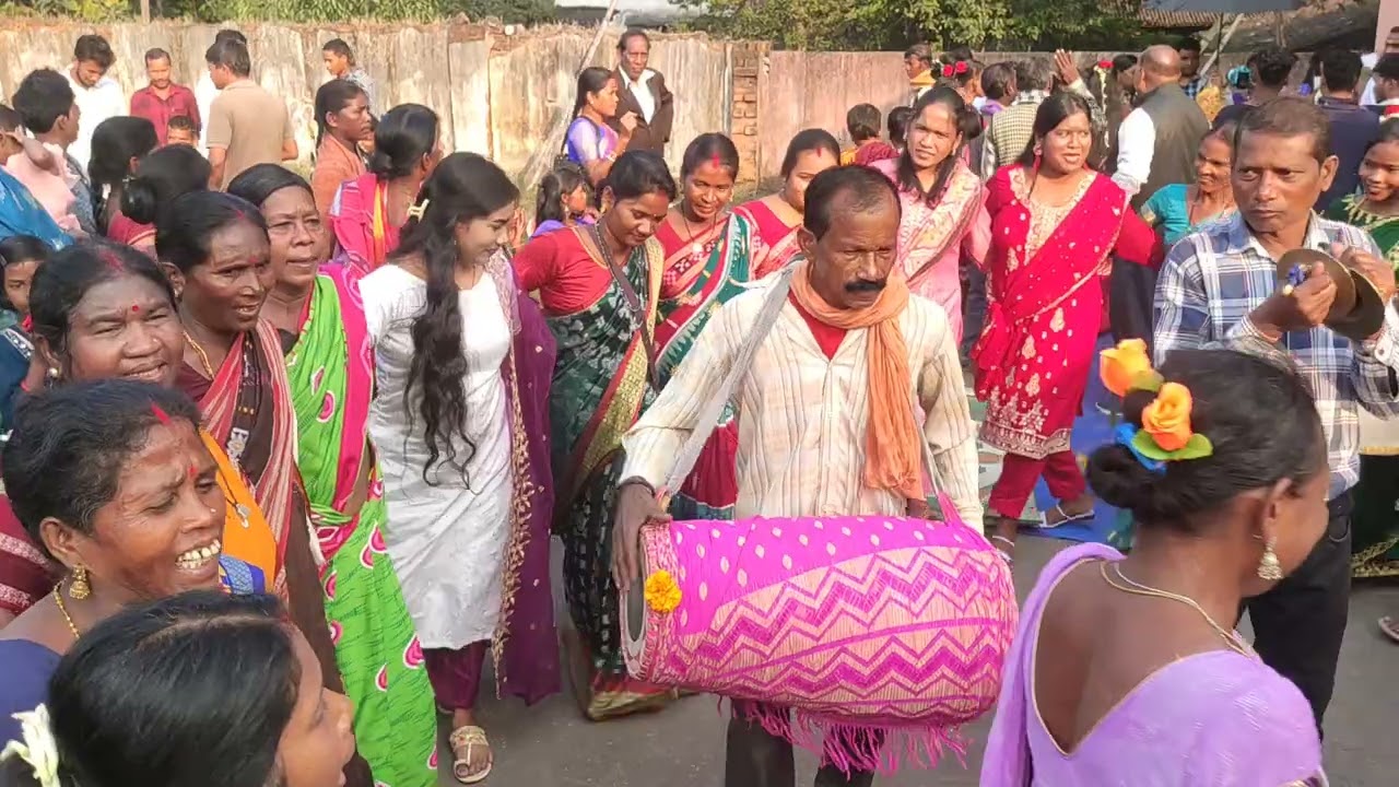 Badgudhyali Kunha Kisan Geetu Dance Video Kisan Benja Dance Video 😍🙌  Amardeep Toppo