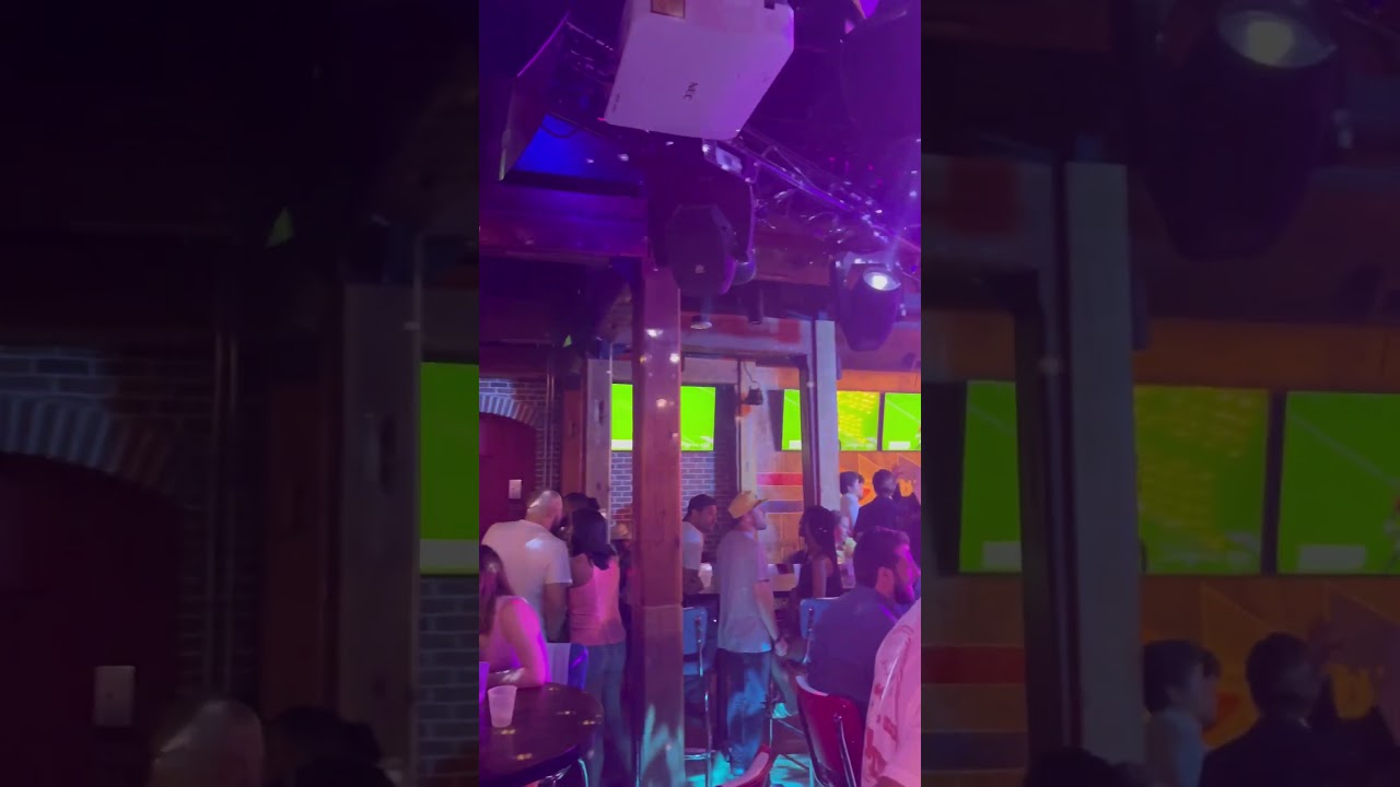 Pub night in USA part 2 #publife #midnight #usa #girl #club #travel #indian
