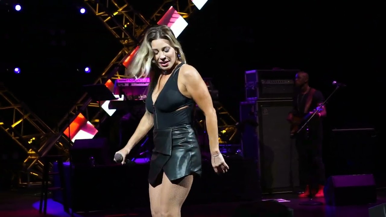 Taylor Dayne 