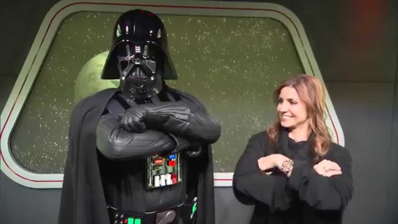Jill Simonian / TheFabMom.com: Disneyland's Star Wars Launch Bay & Darth Vader!