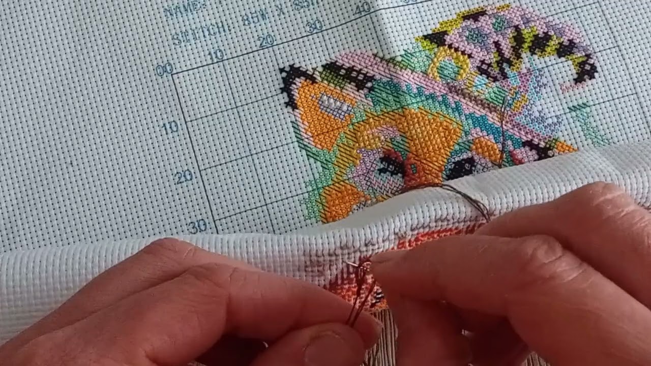 Un petit moment broderie, un petit bla-bla 🥰