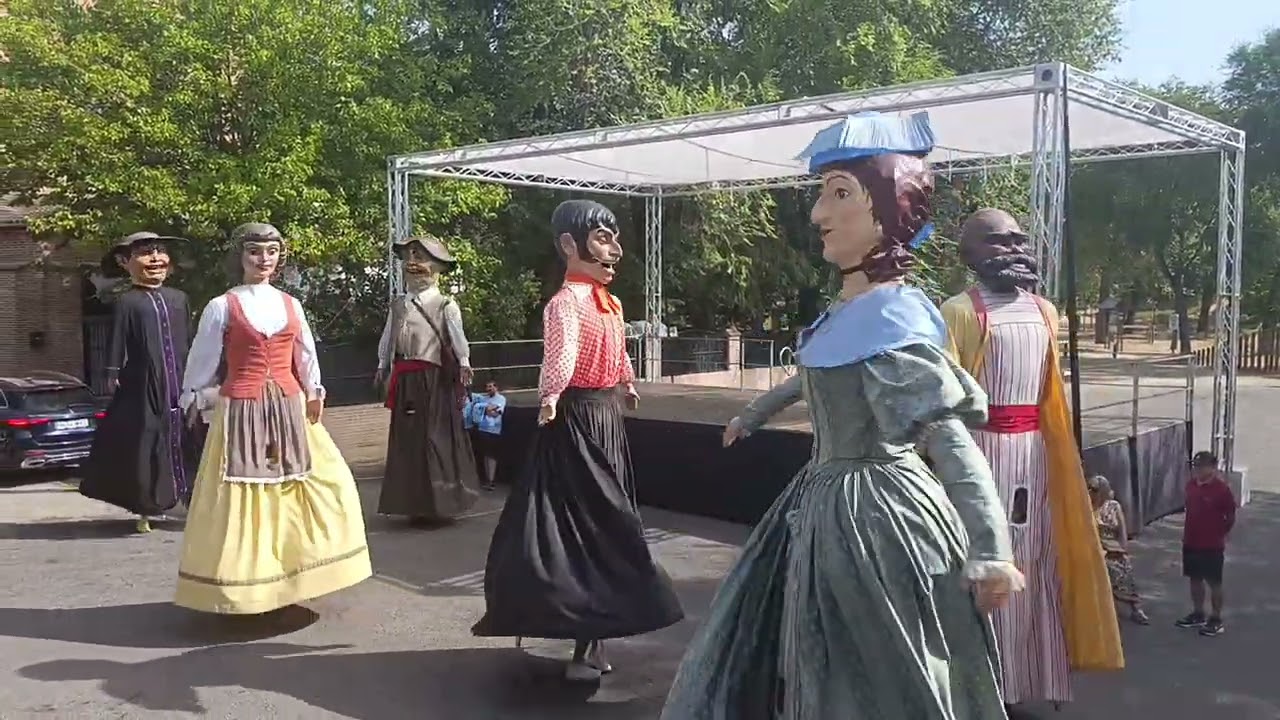 Gigantes y cabezudos de Alcalá de Henares 2025 Cap7 final