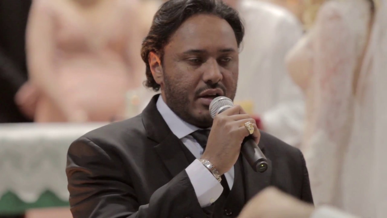 Ave Maria de Gonoud - Tenor Rinaldo Viana - Camerata Les Ensembles Coral e Orquestra