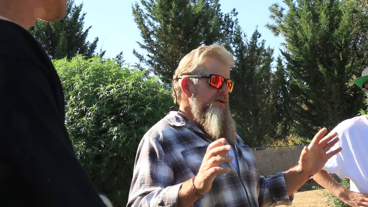 5 Minutes with the Soil King @ Mendo Dope's garden