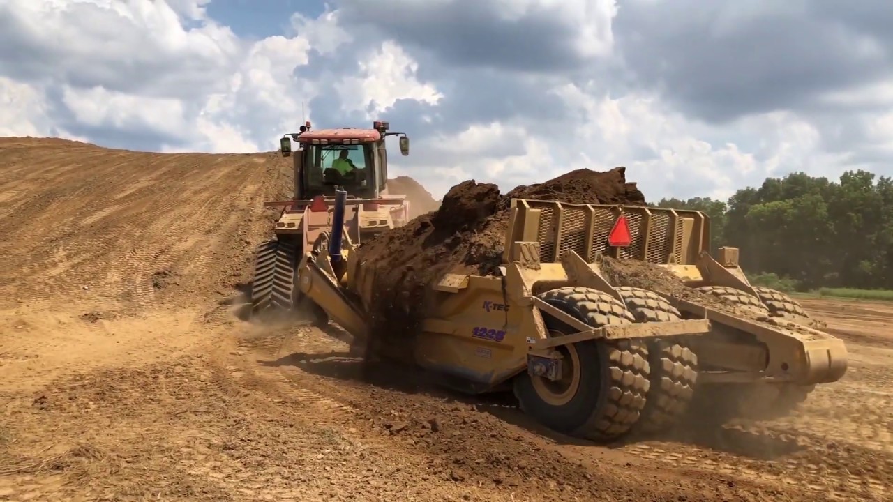 STX 580 Quadtrac With K-Tec 1228 Scraper