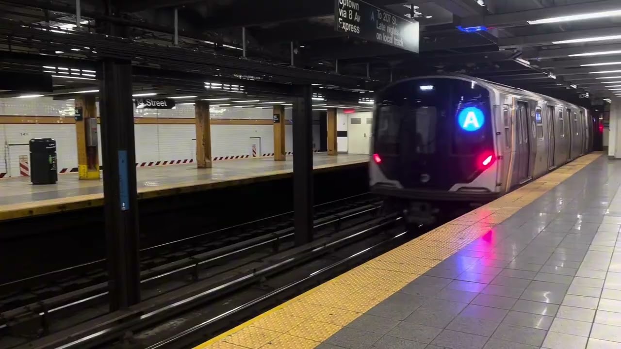NYC Subway Action - (A,C,E) 8th Avenue Line, 34th St Penn Station, 14th Street, 8th Ave + More