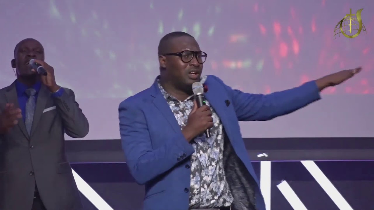 Wa de wa by Stinson Pedro Vallery live at First Haitian Church of God.