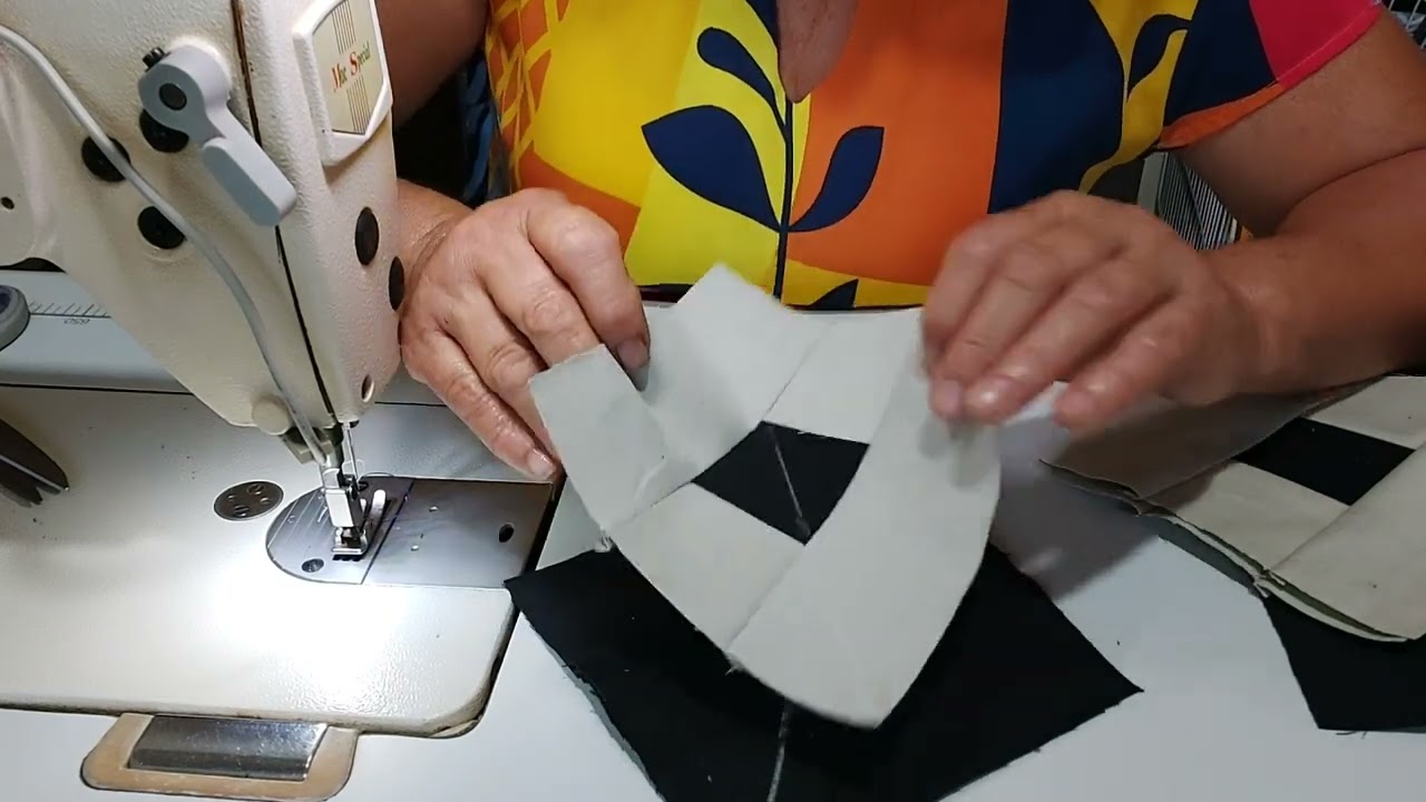 FIZ ESTE TAPETE A PEDIDO DE UMA SEGUIDORA 💥 MOSAICO DA CASA DELA 😍
