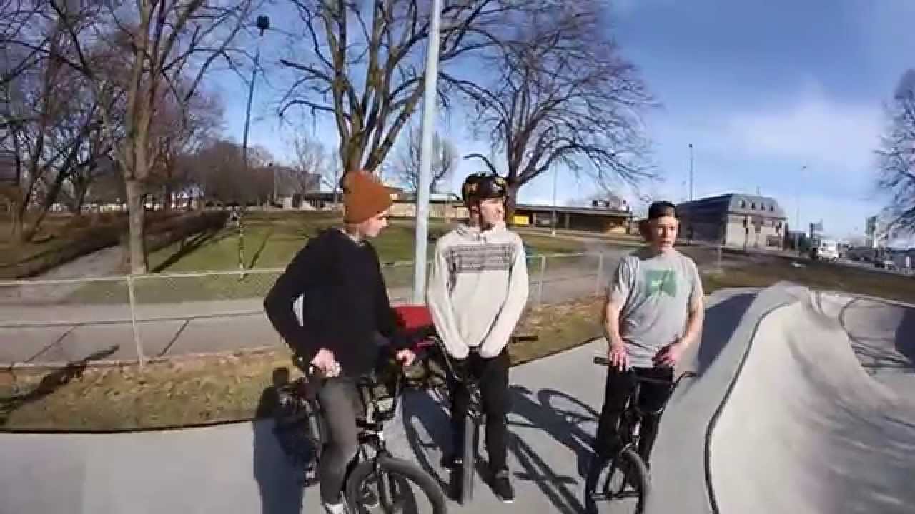 Skatepark chills - Ola Selsjord - Nick Lauritsen - Markus Klann