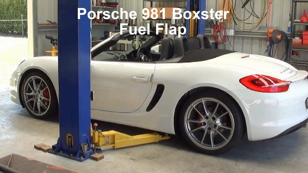 Porsche 981 fuel flap removal and adjustment
