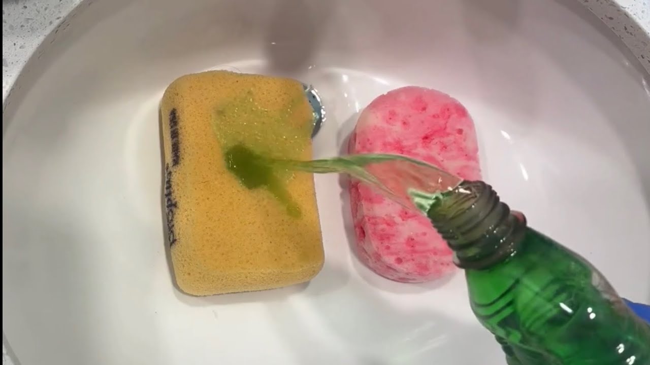 Sponge Squeezing ASMR Laundry Combo Roma & Green Fabuloso 💚