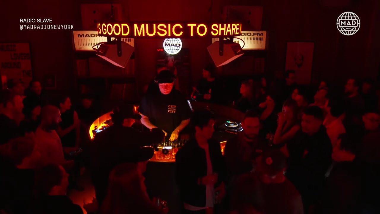 RADIO SLAVE &mdash; Live Special DJ Set at Mad Radio New York | House / Deep House