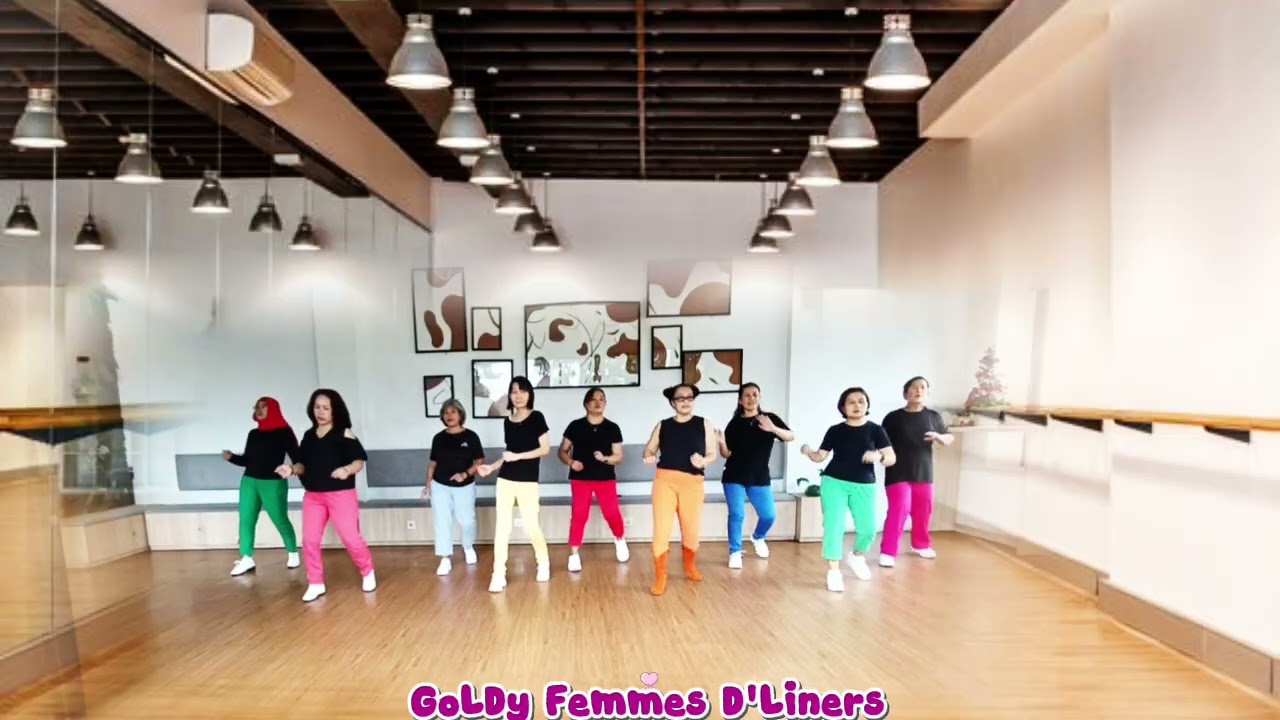 Clap 👏 It Line Dance#choreo @paulaogilvie140 (AUS) #beginnerlevel #nicesong#