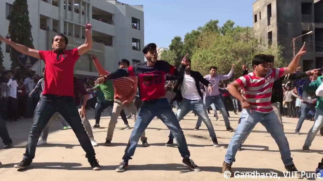 Gandharva 2017 Inauguration Flash mob | VIIT Pune