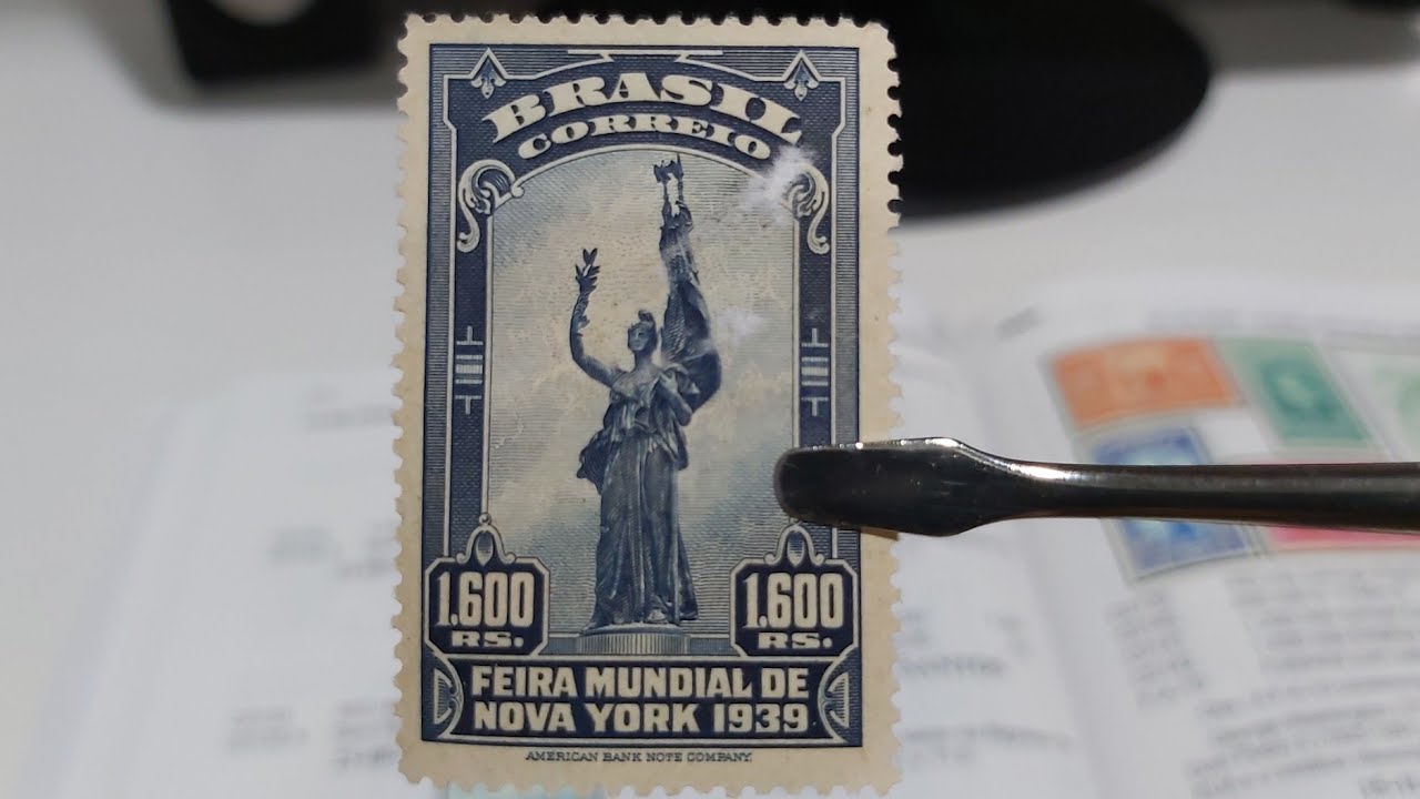 Selo Feira mundial de Nova York (1600 RS.) ano 1939. Valor atualizado pelo catálogo novo.